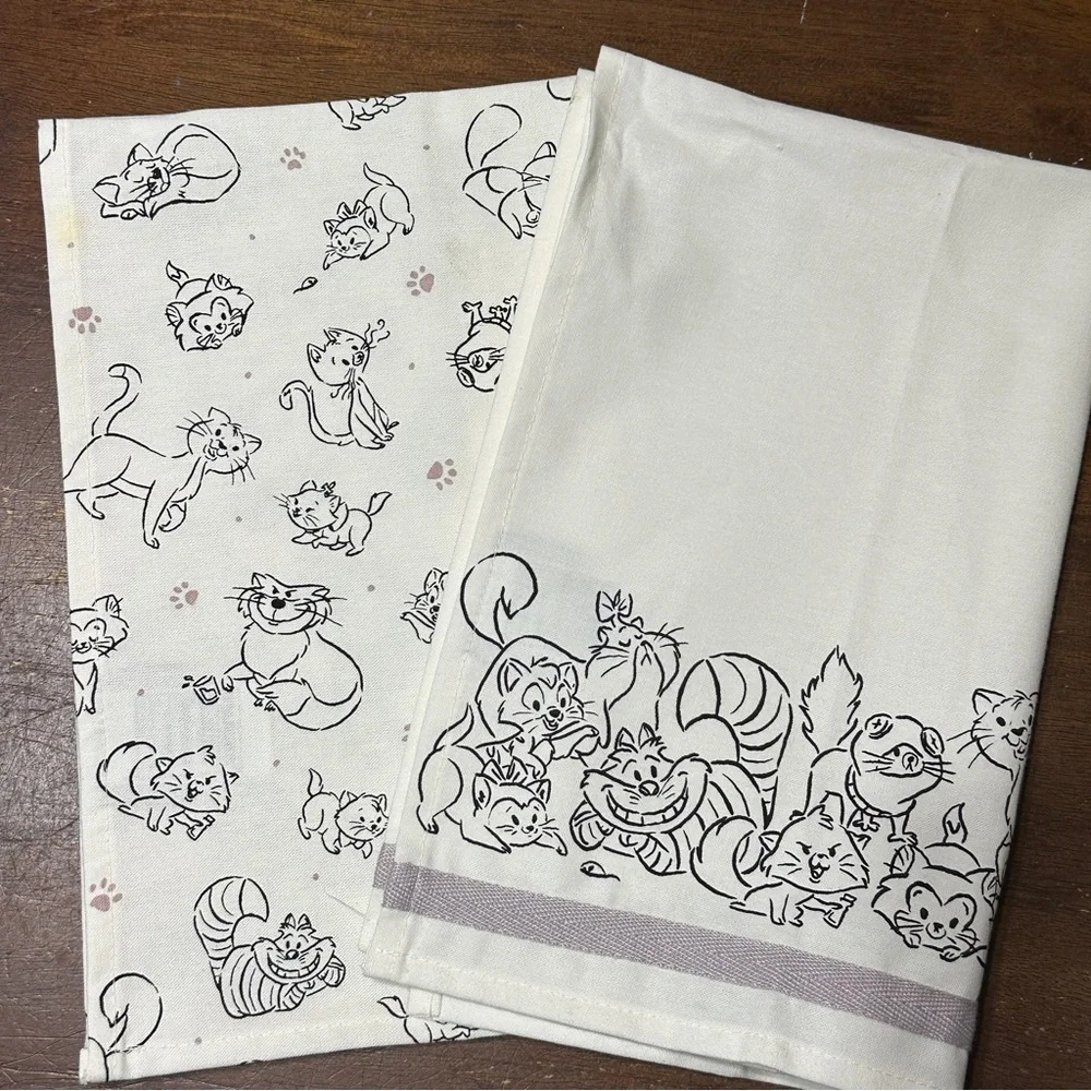 Disney Parks Disney Cats Sketch Kitchen Towel Set of 2 NEW Read Description